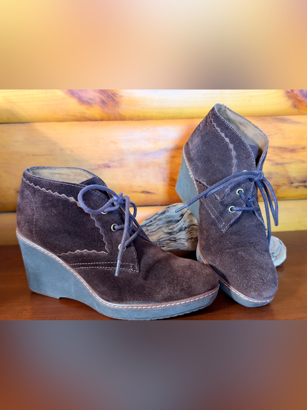 Naturalizer Kaitlyn Brown Suede LaceUp Wedge Booties Size 8.5